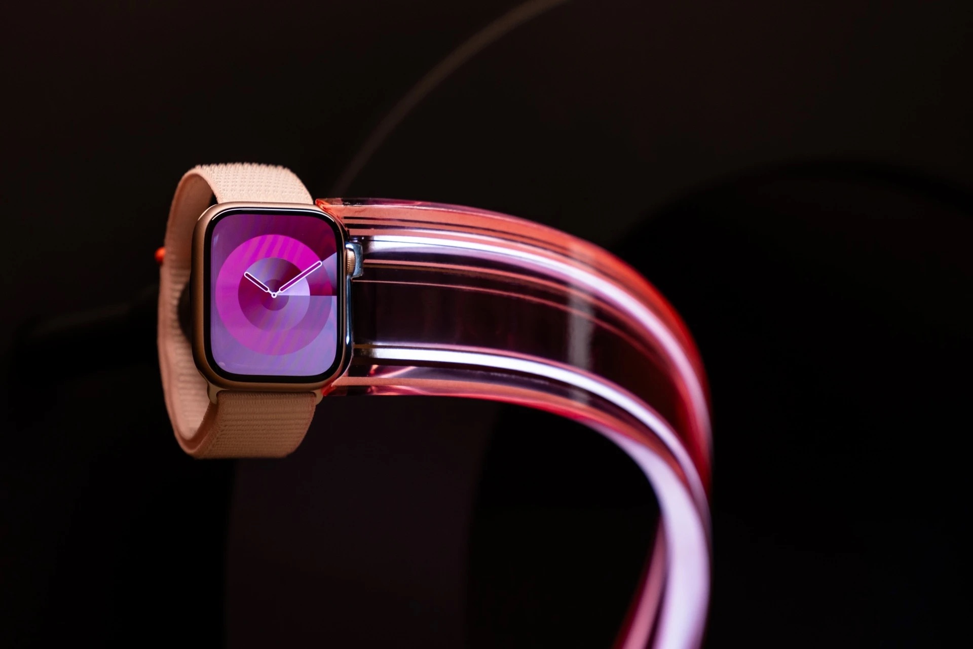 Apple Watch Series 9. Ảnh Bloomberg