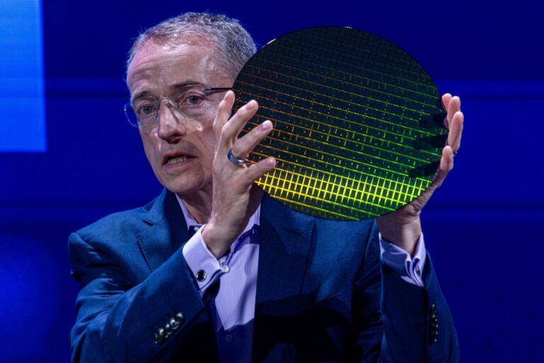 Cuộc Chiến Chip Ai Intel Và Những Bước Đi Sai Lầm Features 01