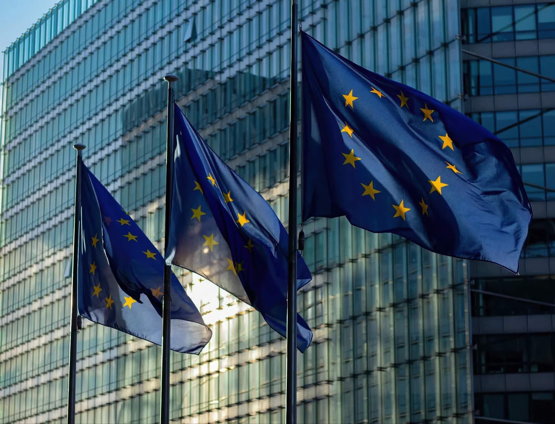 Eu Chính Thức Ban Hành Bộ Quy Tắc Ứng Xử Ai Minh Bạch Dữ Liệu, Bảo Vệ Bản Quyền Và Nâng Cao Trách Nhiệm Xã Hội Featured