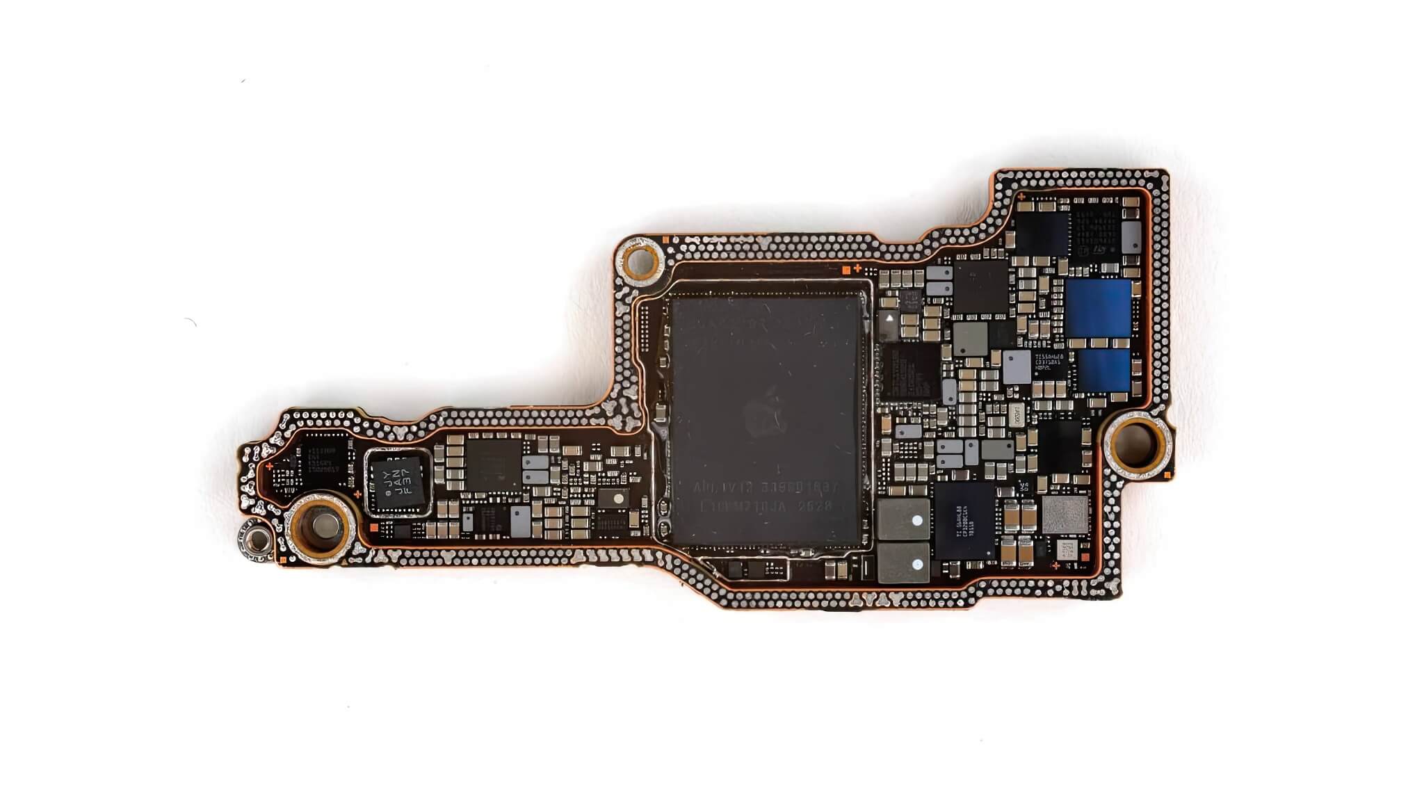 Apple phải trả thêm 230% chi phí cho chip RAM trên iPhone 17