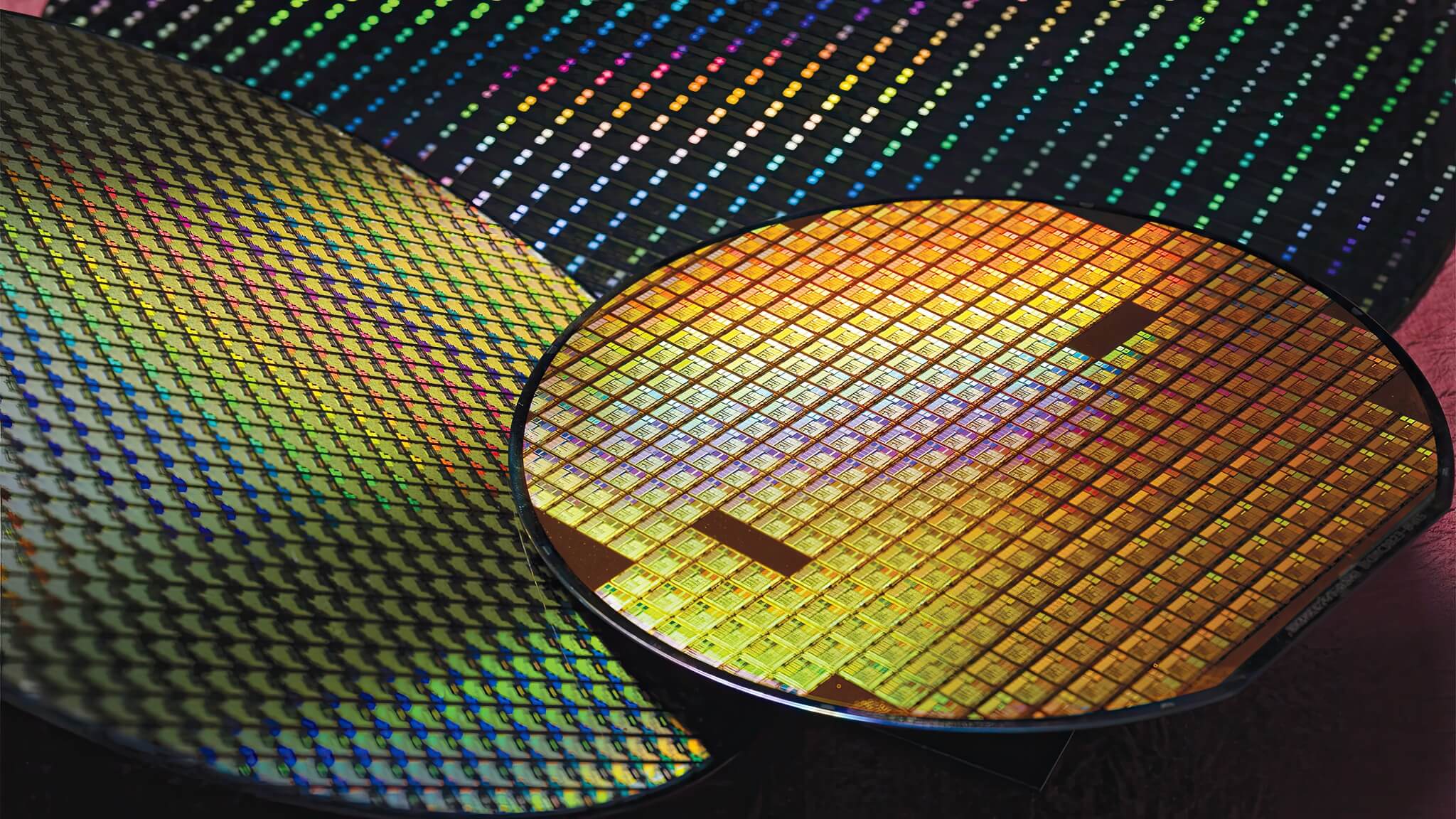 Dự báo chip 2nm và cấu trúc 3D sẽ xuất hiện trong 15 năm tới