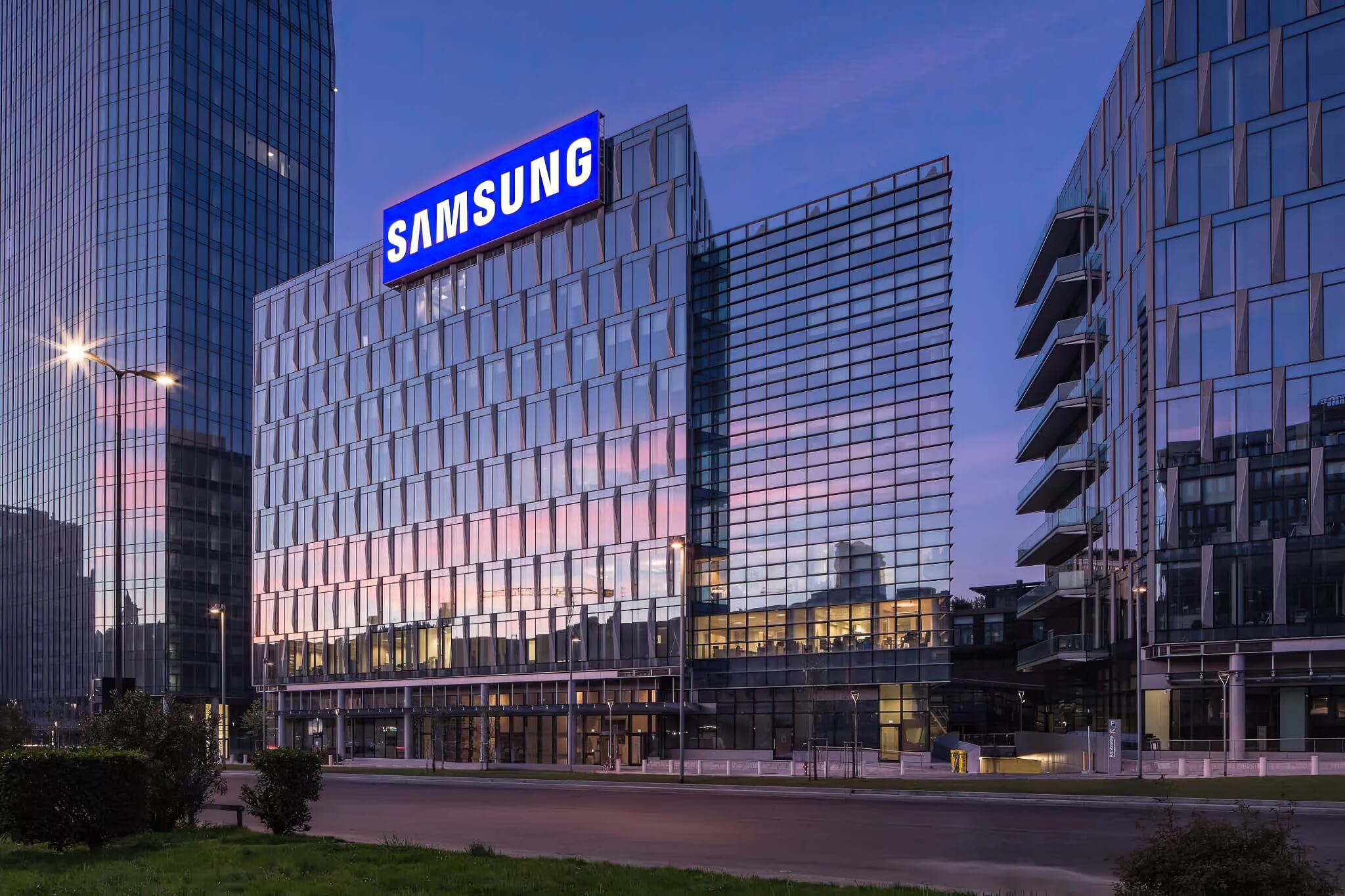 Nội bộ Samsung xảy ra mâu thuẫn về giá bán RAM