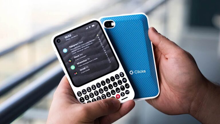Clicks Communicator và Unihertz Titan 2 Elite - Sự trở lại của bàn phím Blackberry vật lý