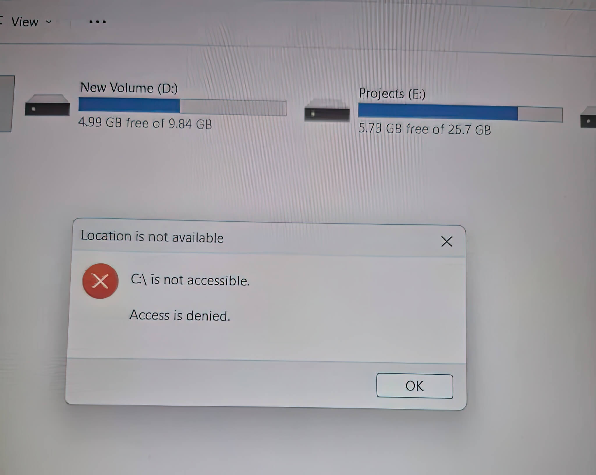 Lỗi khóa ổ C trên máy tính Samsung và sự thật về Windows 11