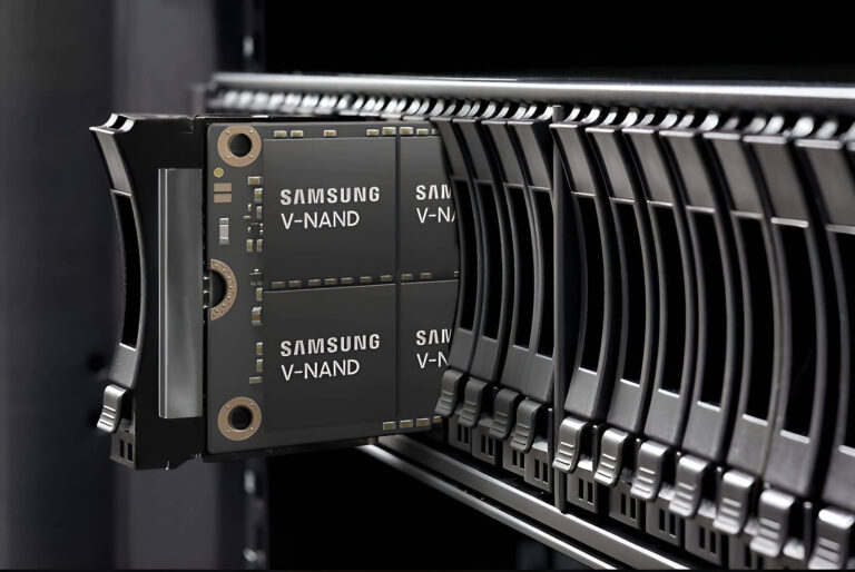Samsung công bố chip nhớ V-NAND 900 lớp, áp sát mốc 1000 lớp cho SSD