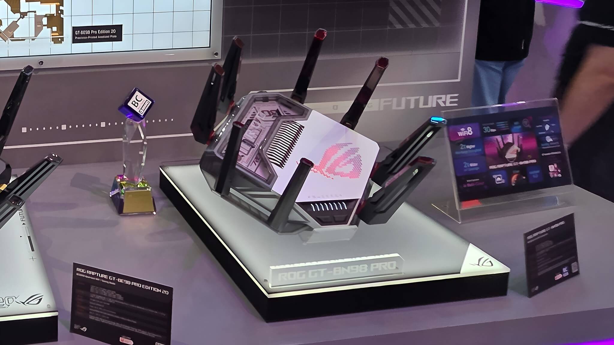 Asus giới thiệu router Wi-Fi 8 đầu tiên ROG Rapture GT-BN98 Pro