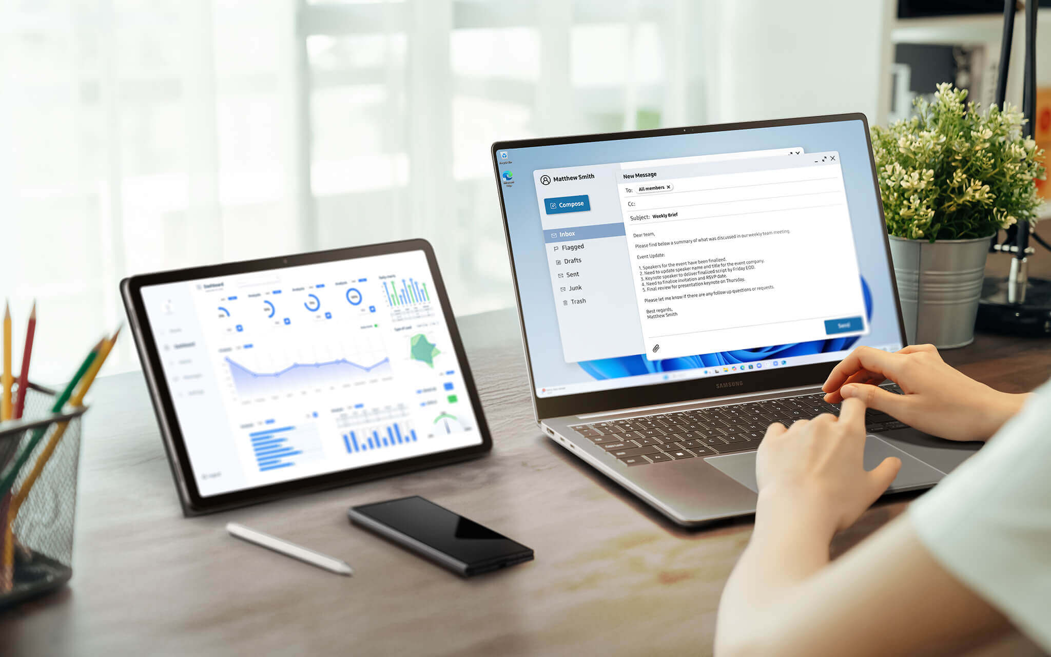 Samsung Galaxy Book6 16 inch - Màn hình 16 inch rộng lớn, hiển thị chi tiết sắc n