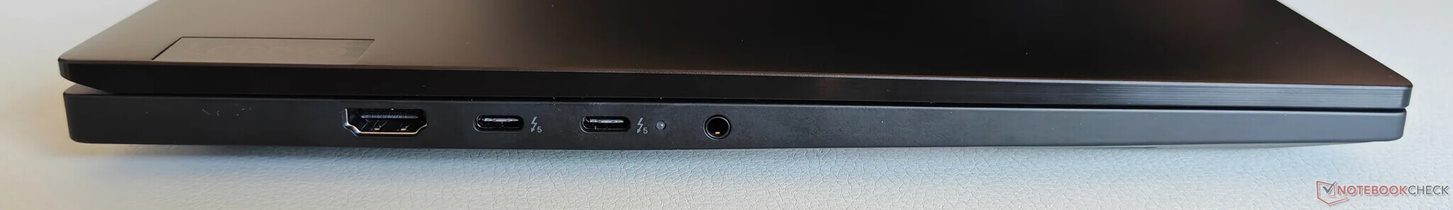 ThinkPad T1g Gen 8 - Bảo mật vPro và đầy đủ cổng kết nối giúp tối ưu hó
