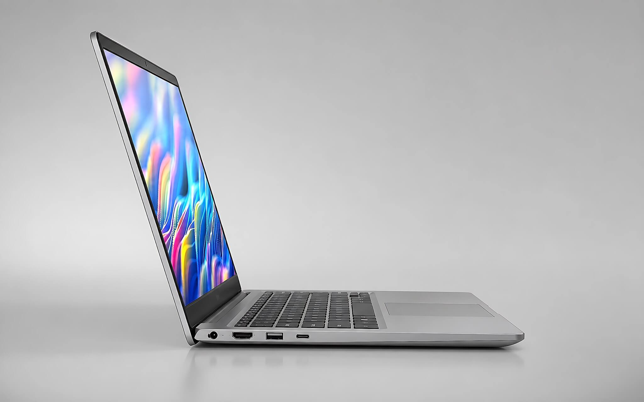 DELL 15 DC15250 - Aluminum (2025) - thân máy nhìn cạnh bên và hệ thống cổng kết nối